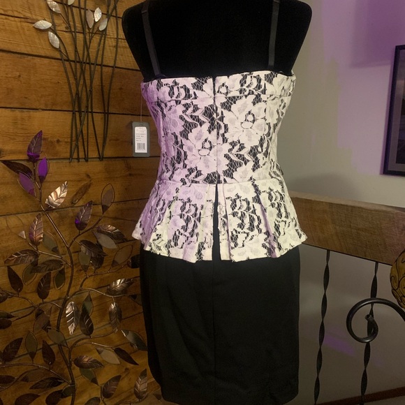 Little Black and White dress - Picture 2 of 9